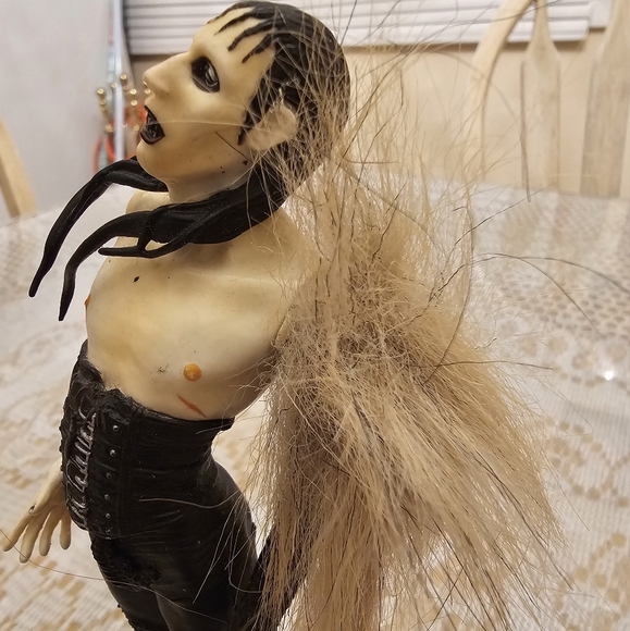 MARILYN MANSON Disposable Teens Action Figure Fewture Toys - Picture 4 of 9